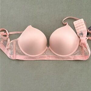 Victoria's Secret Very Sexy Pink Lace-Trim Push-up Bra
